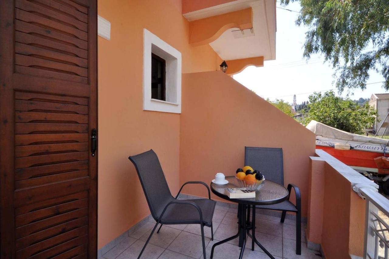 Kloudas Apartments Potamos  Luaran gambar