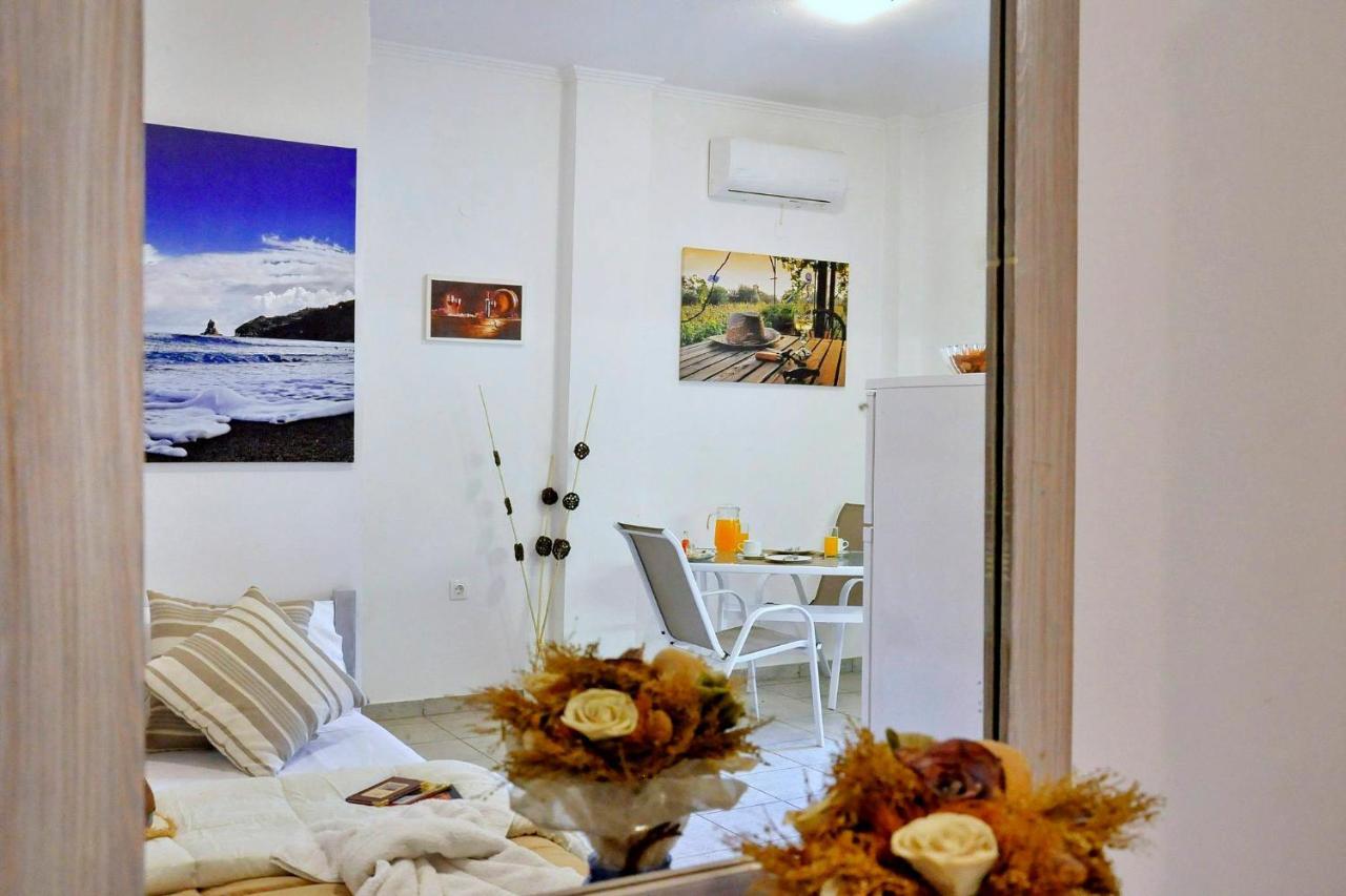 Kloudas Apartments Potamos  Luaran gambar