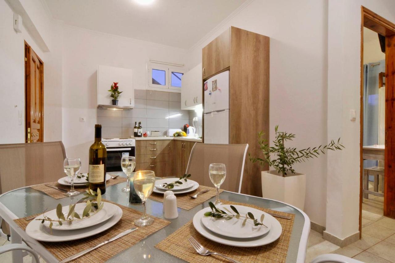 Kloudas Apartments Potamos  Luaran gambar