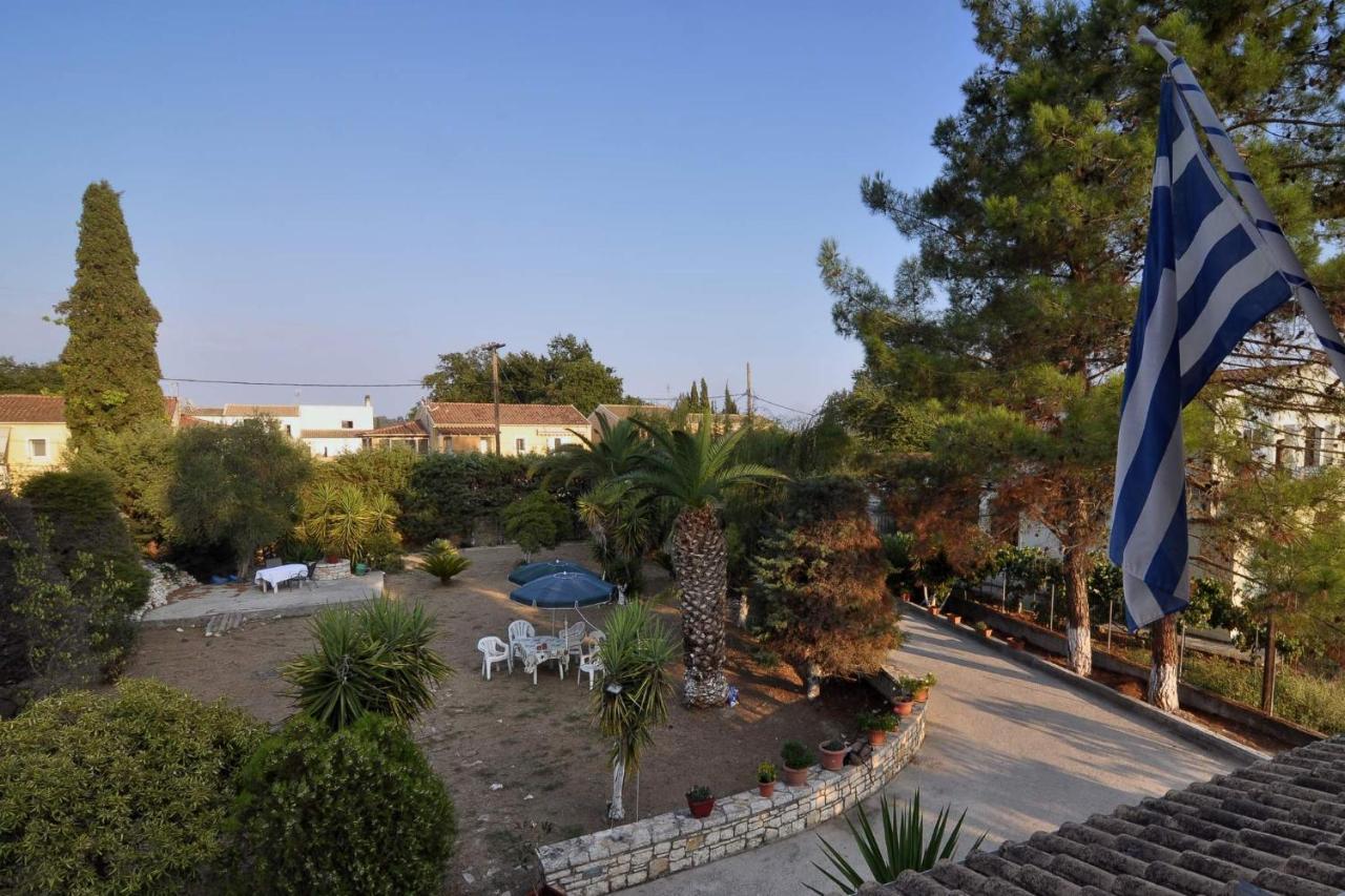 Kloudas Apartments Potamos  Luaran gambar
