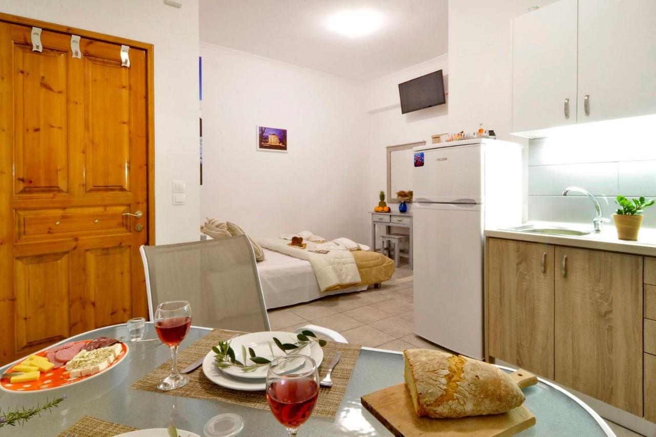 Kloudas Apartments Potamos  Luaran gambar