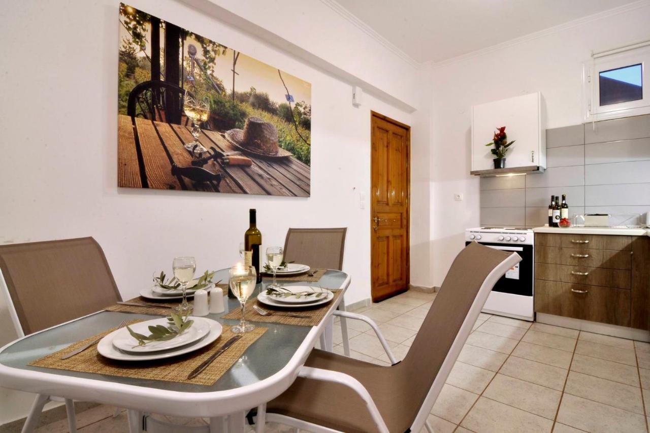 Kloudas Apartments Potamos  Luaran gambar